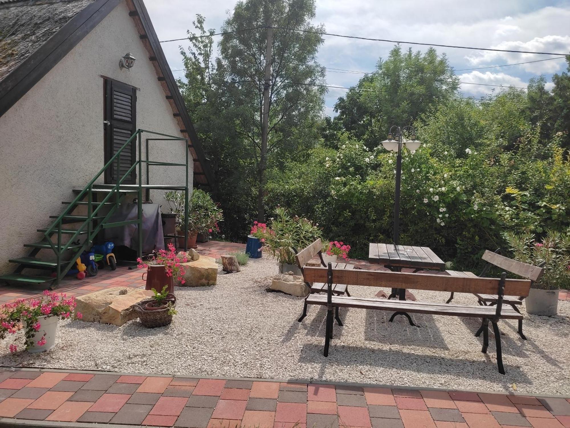 Kenderhordó Apartment Zánka